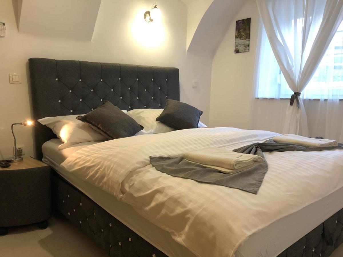 Hotel Siska Ljubljana Exteriör bild